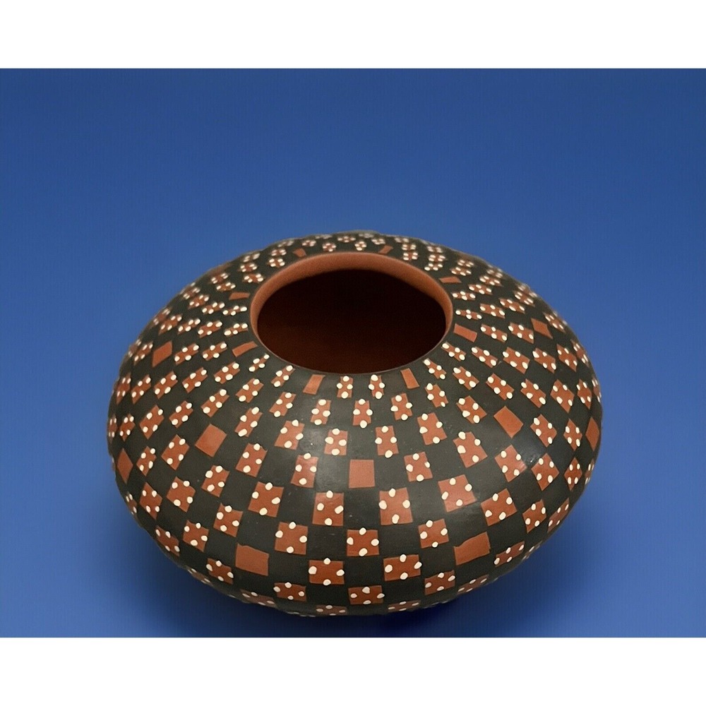 Mata Ortiz Pottery Yoly Ledezma Seed Pot White Dots Checked Clay Art Mexican